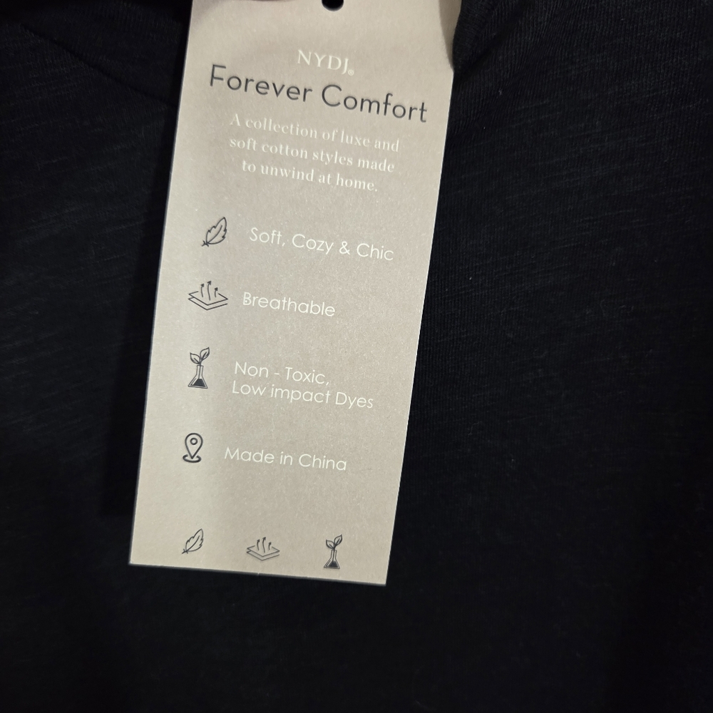 NWT NYDJ Forever Comfort Short-Sleeve Twist V-Neck Tee T-shirt Size 2X Comfy - Picture 6 of 11